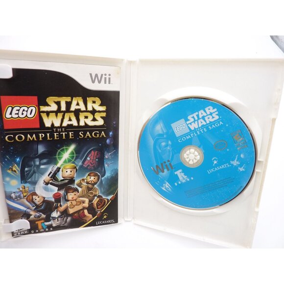 Wii LEGO Star Wars The Complete Saga Nintendo Wii Video Game Complete CIB - Picture 4 of 4